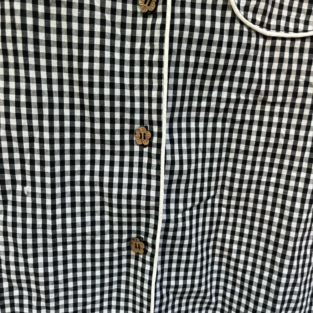 POL gingham collared pajama‎ top wooden button detail size small